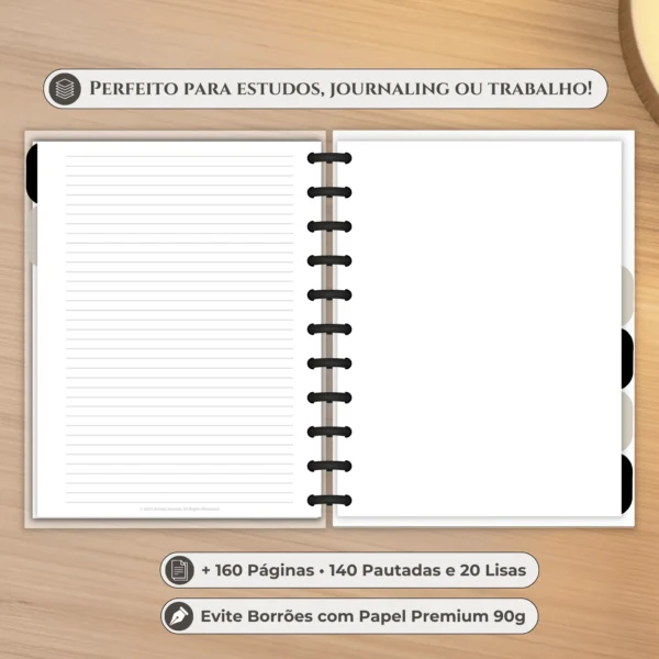 Envelope plástico tipo canguru acoplado ao caderno de disco para guardar adesivos, papéis e recibos