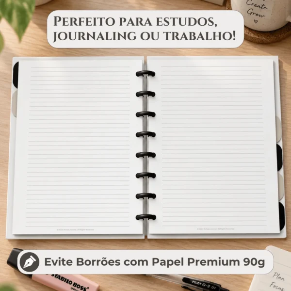 Refil pautado reposicionável em ambiente de trabalho para anotações de reuniões, rotina e estudos